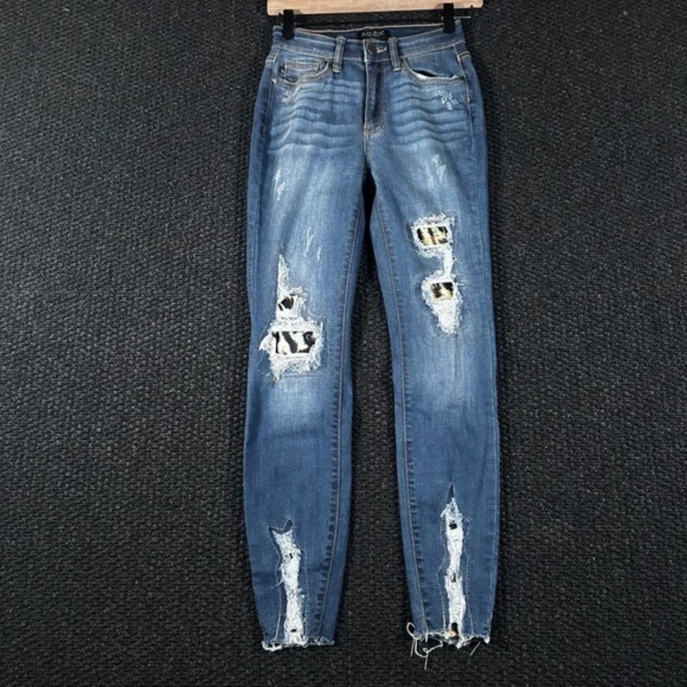 Judy Blue Skinny Fit Distressed Leopard Patch Jeans‎ Blue Size 0/24 JB82166DK